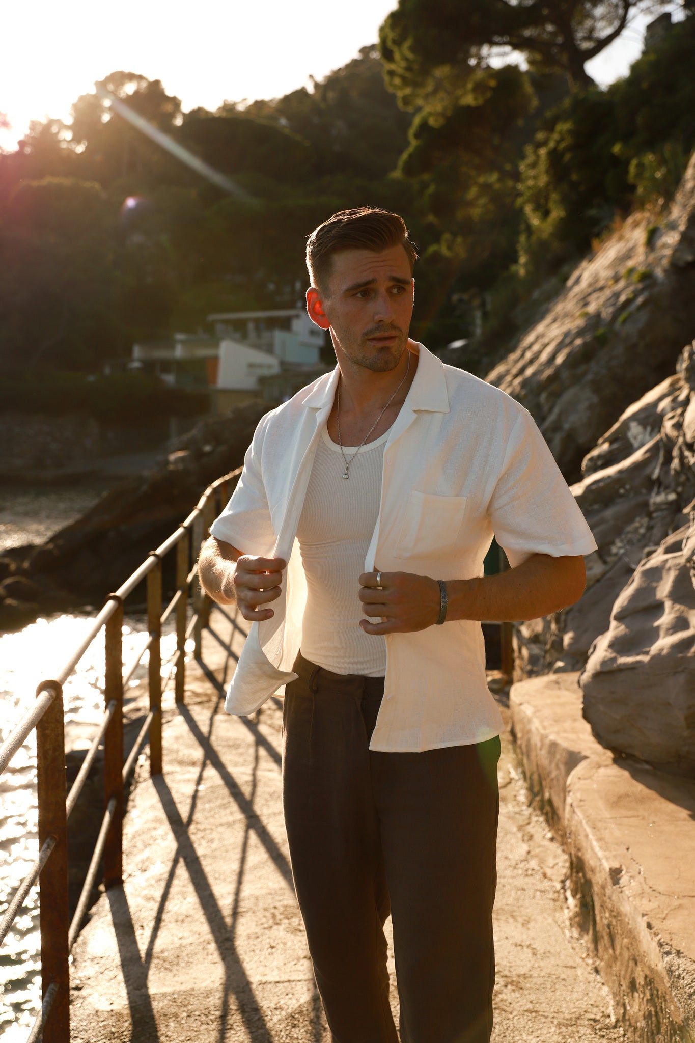 Soller Unisex Linen Shirt